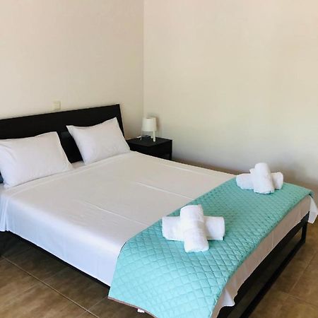 Ionian White Apartments Lefkáda Eksteriør bilde