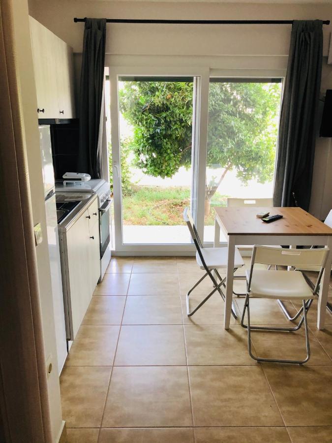 Ionian White Apartments Lefkáda Eksteriør bilde