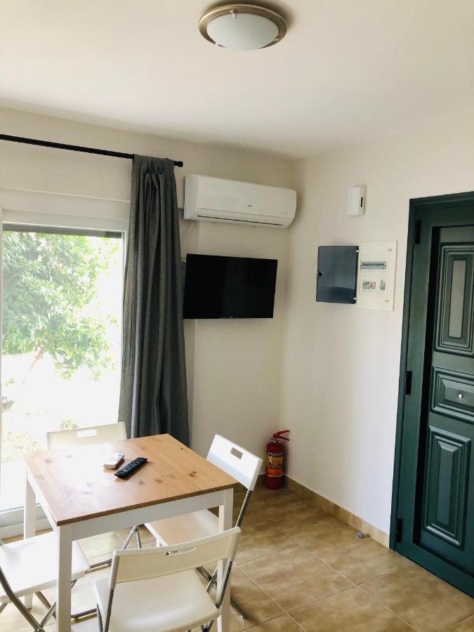 Ionian White Apartments Lefkáda Eksteriør bilde